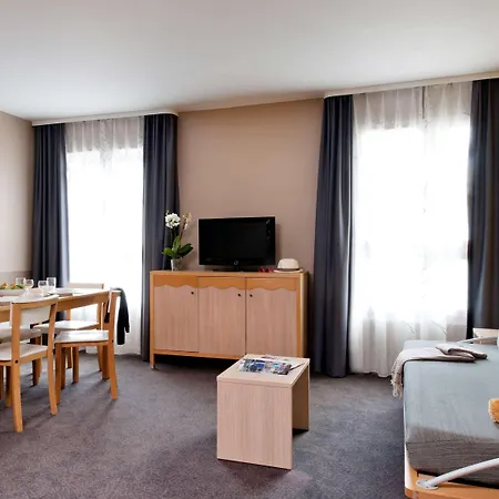 Adagio Val D'europe Pres De Disneyland Paris Serris