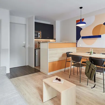 Adagio Val D'europe Pres De Disneyland Paris 3*